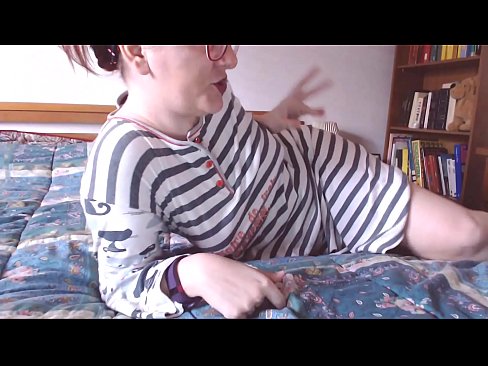 ❤️ Raiso ity akoho mainty lehibe ity ao am-bavanao andevo kely ❌ Voasary vetaveta fotsiny amin'ny mg.com-porn-mz.ru ☑